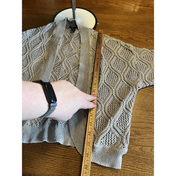 Alfani Gray Silver Knit Cardigan Cropped Petite Sz Sm EUC - Picture 5 of 6